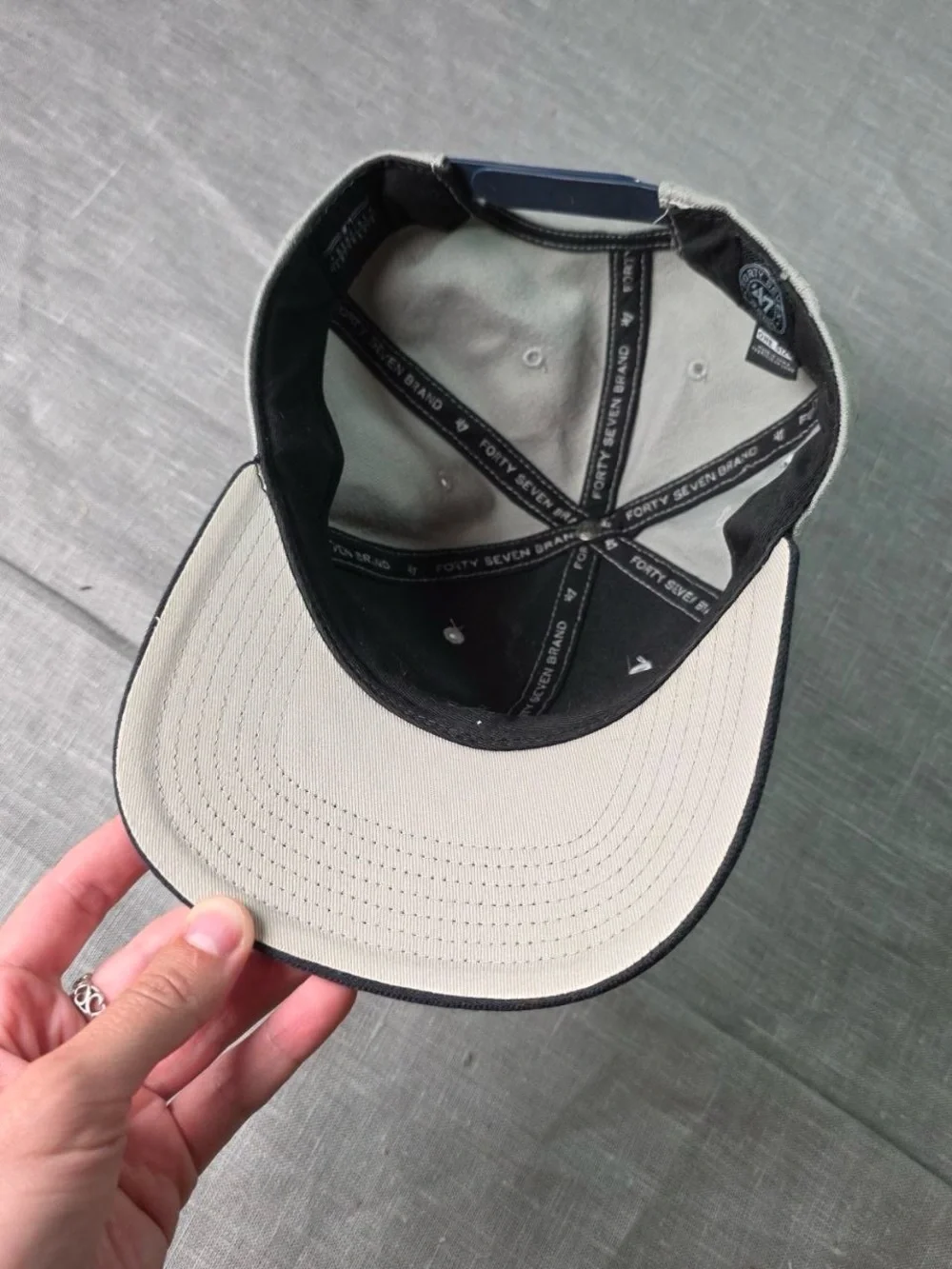 47 Brand New York Yankees Snapback Hat Grey Black NY Spell Out Vintage Style Cap